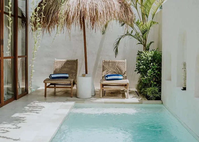 Villa Serene Pool & Skylight Bathtub In Canggu, 5mins Walk To The